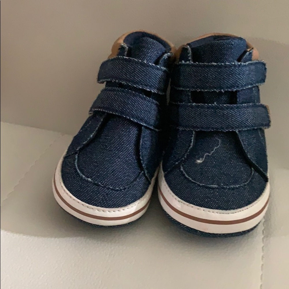 Kids shoes